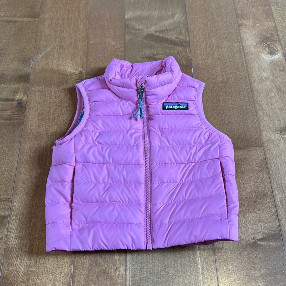 Pink Patagonia kids vest. 6-12 months